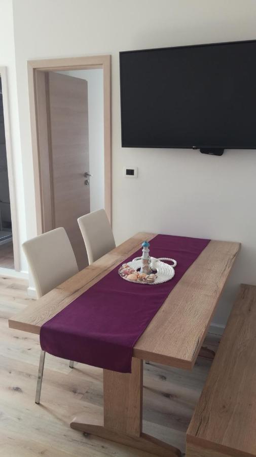 Apartmaji Apollonio Izola Εξωτερικό φωτογραφία